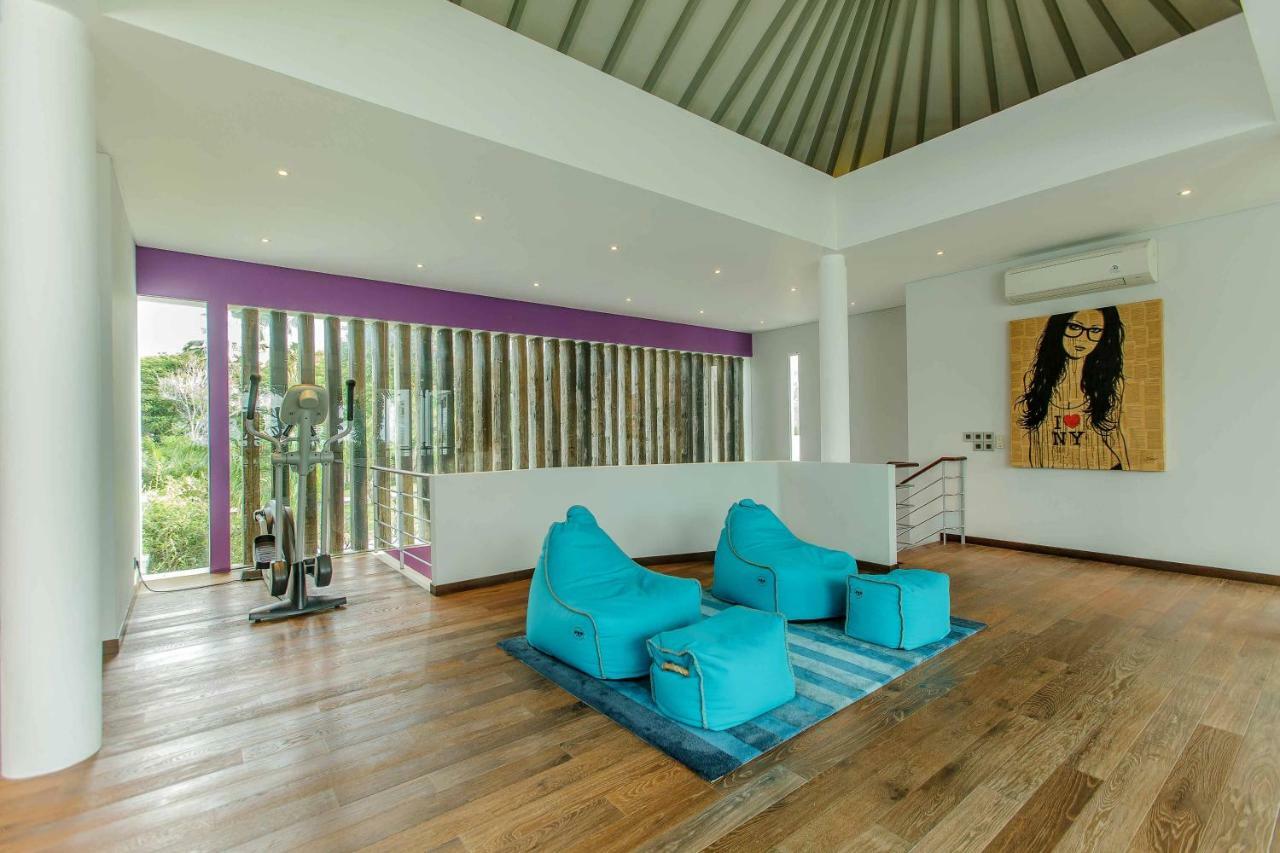 Phocea Golf View Villa By Premier Hospitality Asia Pecatu  Exterior photo